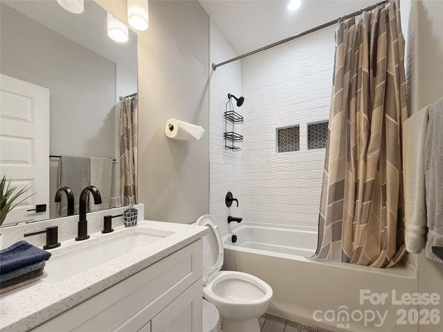 1640 Eastway Drive, Charlotte, NC 28205