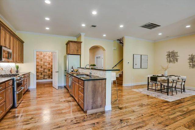 1218 Haven LN 102, Georgetown, TX 78626