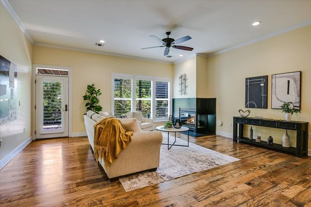 1218 Haven LN 102, Georgetown, TX 78626