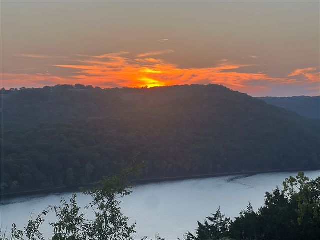 Lot 3 of Block 12 Leatherwood Drive, Holiday Island, AR 72631