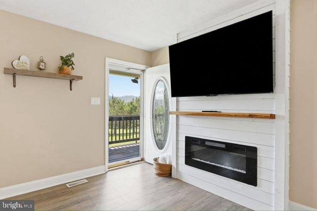 1511 BOLIVER RD, Fort Valley, VA 22652