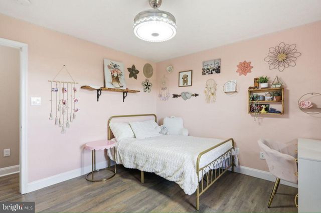 1511 BOLIVER RD, Fort Valley, VA 22652