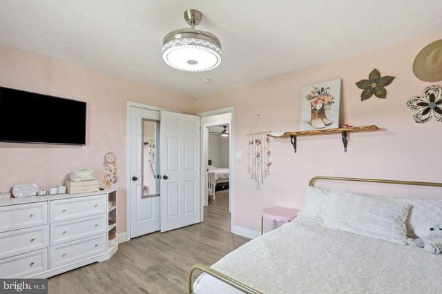 1511 BOLIVER RD, Fort Valley, VA 22652