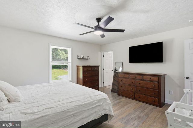 1511 BOLIVER RD, Fort Valley, VA 22652