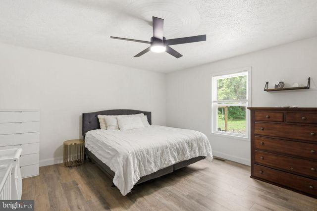 1511 BOLIVER RD, Fort Valley, VA 22652