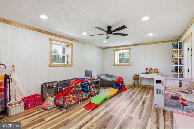 1511 BOLIVER RD, Fort Valley, VA 22652
