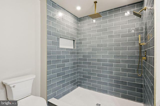 1511 BOLIVER RD, Fort Valley, VA 22652