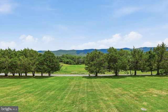 1511 BOLIVER RD, Fort Valley, VA 22652