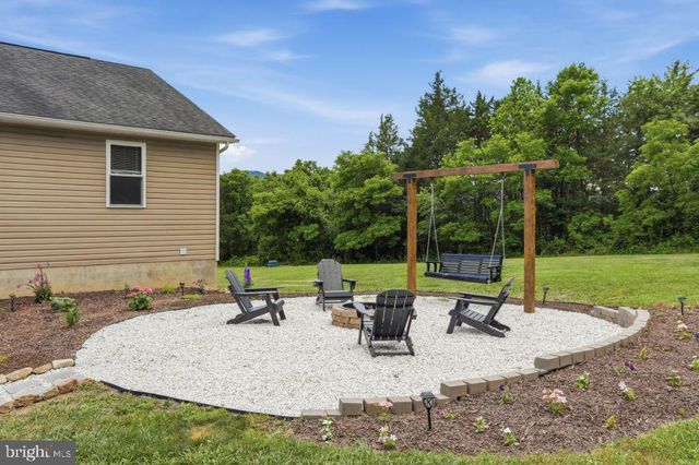1511 BOLIVER RD, Fort Valley, VA 22652