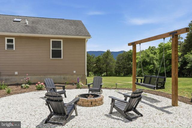 1511 BOLIVER RD, Fort Valley, VA 22652