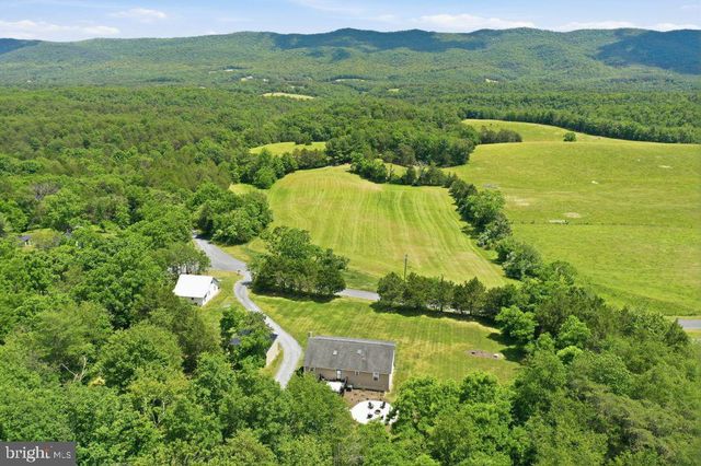1511 BOLIVER RD, Fort Valley, VA 22652