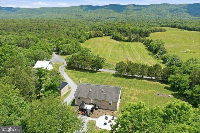 1511 BOLIVER RD, Fort Valley, VA 22652