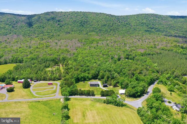 1511 BOLIVER RD, Fort Valley, VA 22652