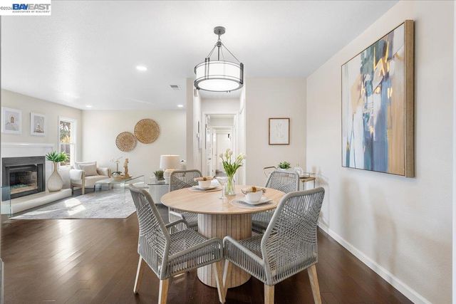 632 CENTRE COURT, Alameda, CA 94502