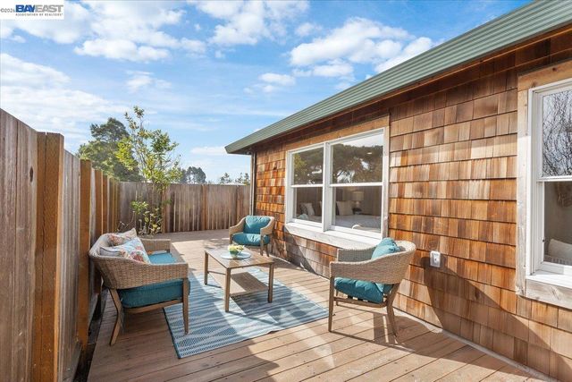 632 CENTRE COURT, Alameda, CA 94502