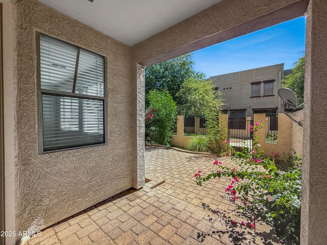 1886 E DON CARLOS Avenue 113, Tempe, AZ 85281