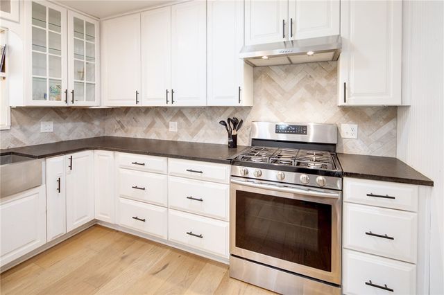 833 Enfield Street, Bryan, TX 77802