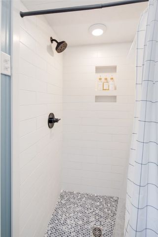 833 Enfield Street, Bryan, TX 77802