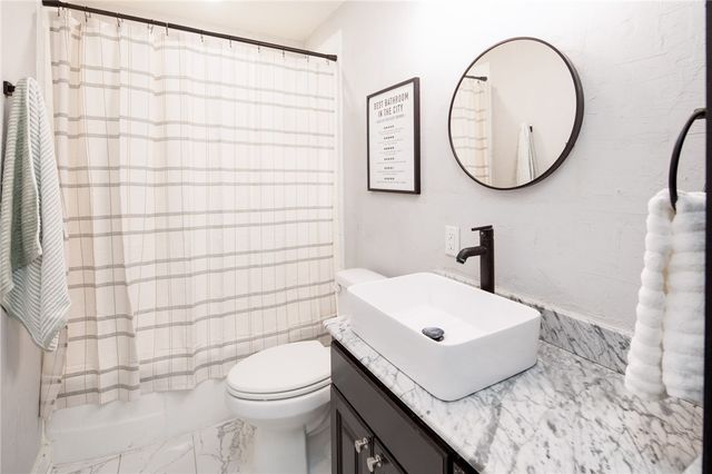 833 Enfield Street, Bryan, TX 77802