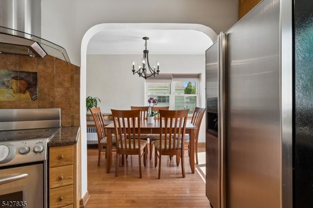 451 Pine Ave, Garwood Boro, NJ 07027