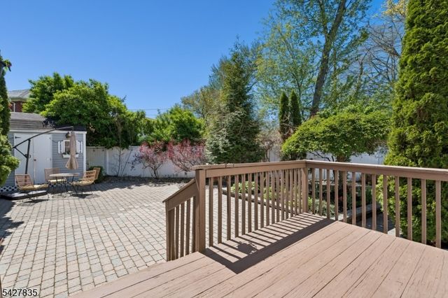 451 Pine Ave, Garwood Boro, NJ 07027