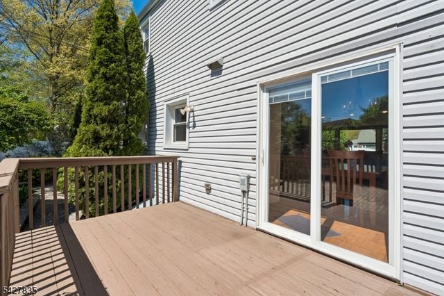 451 Pine Ave, Garwood Boro, NJ 07027