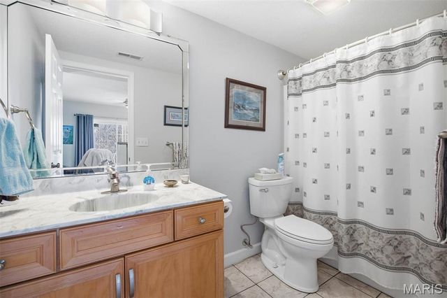 5 Chariot Court, Glen Carbon, IL 62034