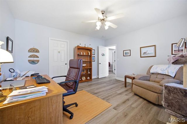 5 Chariot Court, Glen Carbon, IL 62034