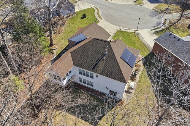 5 Chariot Court, Glen Carbon, IL 62034