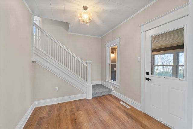 714 W 4th Street N, Newton, IA 50208