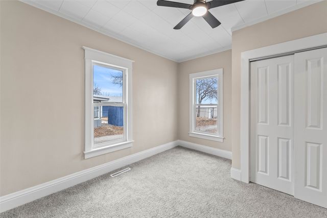 714 W 4th Street N, Newton, IA 50208