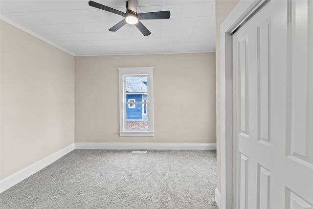 714 W 4th Street N, Newton, IA 50208