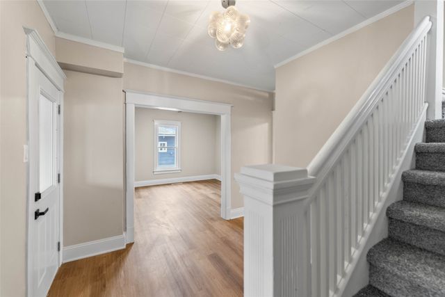 714 W 4th Street N, Newton, IA 50208