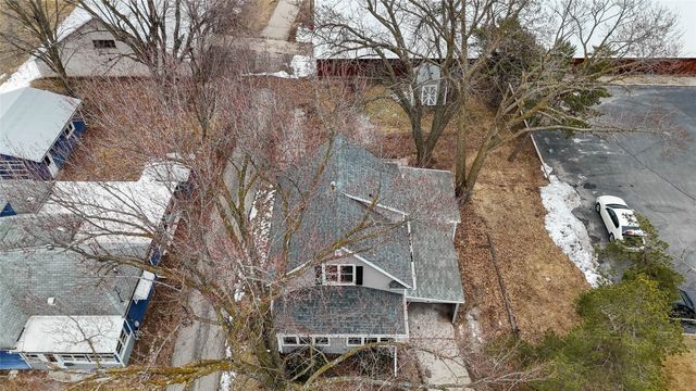 714 W 4th Street N, Newton, IA 50208