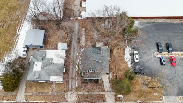 714 W 4th Street N, Newton, IA 50208