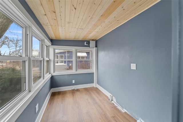 714 W 4th Street N, Newton, IA 50208