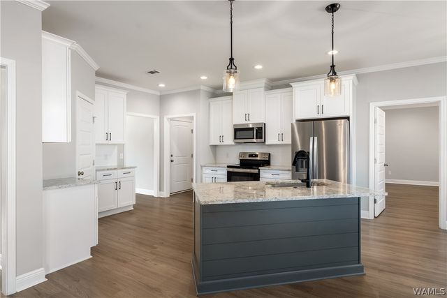 5240 Summerfield E, Tuscaloosa, AL 35404