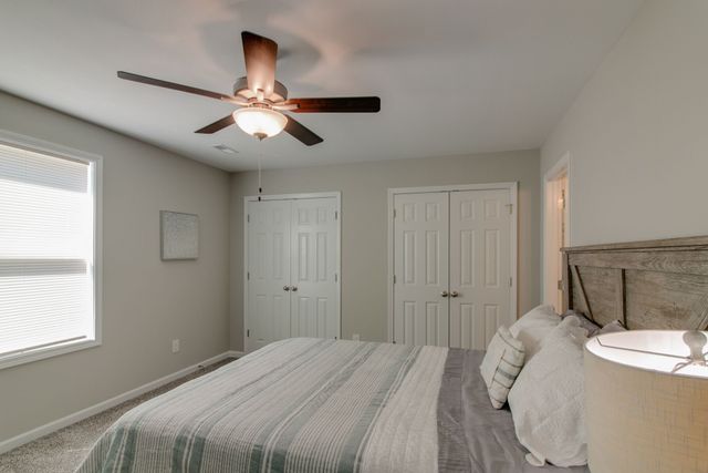 1960 Batts Ln Apt D, Clarksville, TN 37042