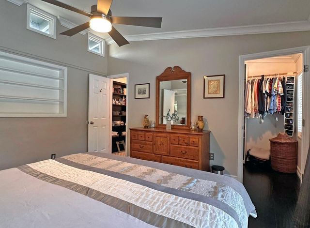 525 NE 27th Street, Wilton Manors, FL 33334