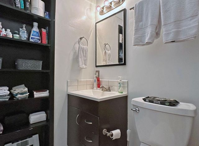 525 NE 27th Street, Wilton Manors, FL 33334