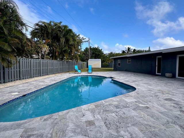 525 NE 27th Street, Wilton Manors, FL 33334
