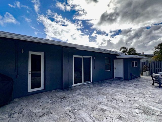 525 NE 27th Street, Wilton Manors, FL 33334