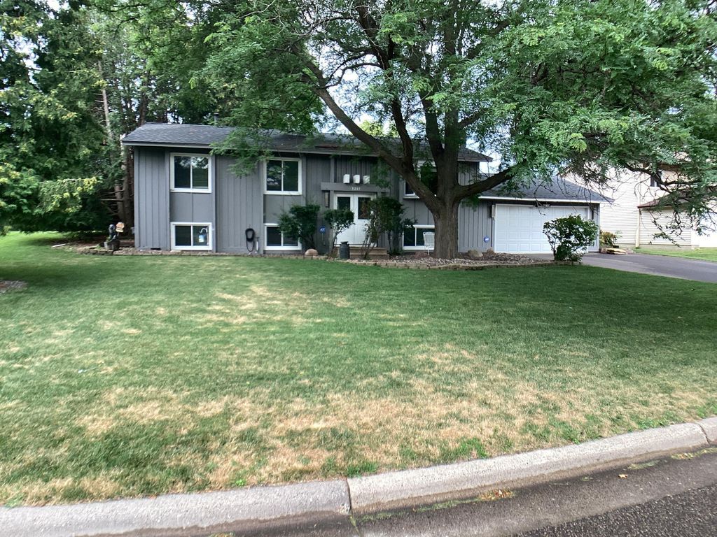 3245 Pilgrim Lane N, Plymouth, MN 55441 — exterior