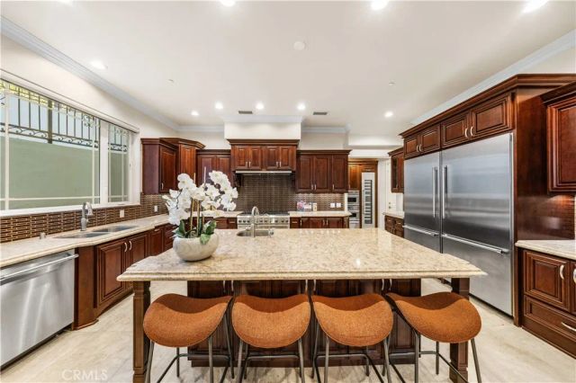 805 West Road, La Habra Heights, CA 90631