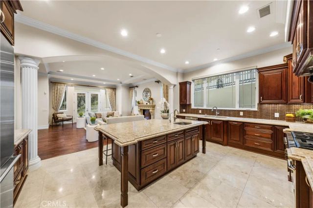 805 West Road, La Habra Heights, CA 90631