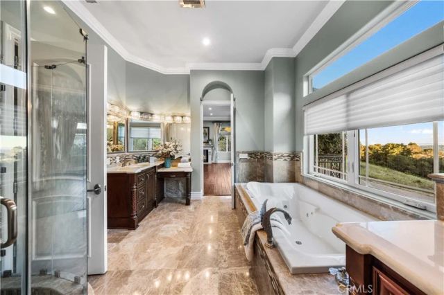 805 West Road, La Habra Heights, CA 90631