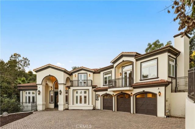 805 West Road, La Habra Heights, CA 90631