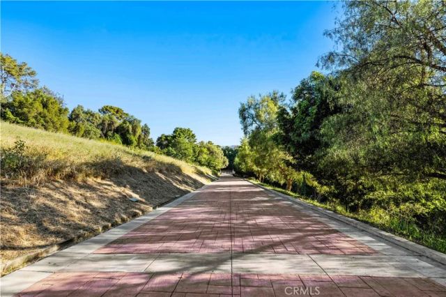 805 West Road, La Habra Heights, CA 90631