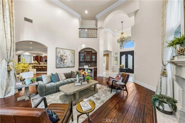 805 West Road, La Habra Heights, CA 90631