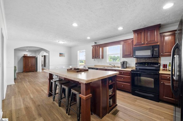 155 Reining Way, Fountain Inn, SC 29644